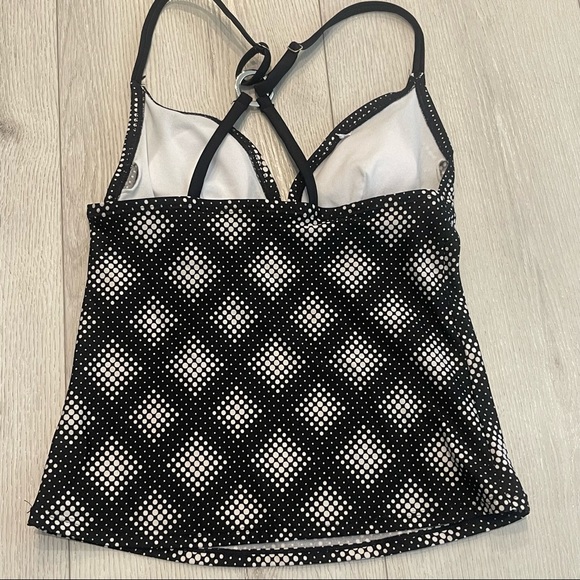 SPEEDO Black and White Triangle Swim Top Tankini Size S - Picture 9 of 10